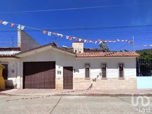 NEX-202657 - Casa en Venta, con 5 recamaras, con 3 baños, con 275 m2 de construcción en 31 de Marzo, CP 29220, Chiapas.