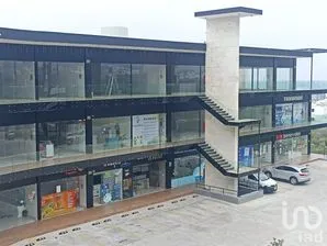 NEX-204095 - Local en Renta, con 1 recamara, con 1 baño, con 40 m2 de construcción.