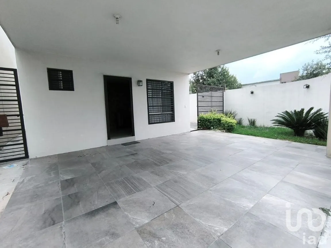 Casa en Renta en Montenova, García, Nuevo León | NEX-253508 | iad México | Foto 2 de 15