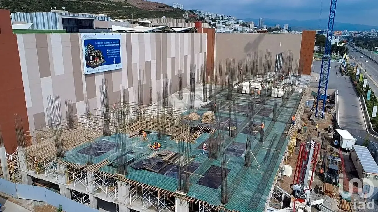 Local en Venta en Desarrollo del Pedregal, San Luis Potosí, San Luis Potosí | NEX-255277 | iad México | Foto 2 de 13