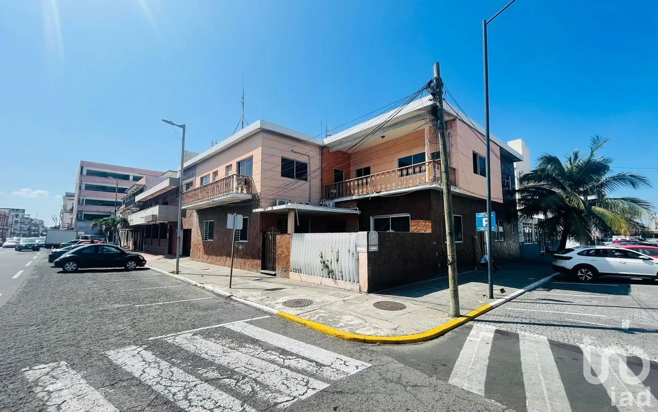 Casa en Venta en Faros, Veracruz, Veracruz de Ignacio de la Llave | NEX-246043 | iad México | Foto 1 de 12