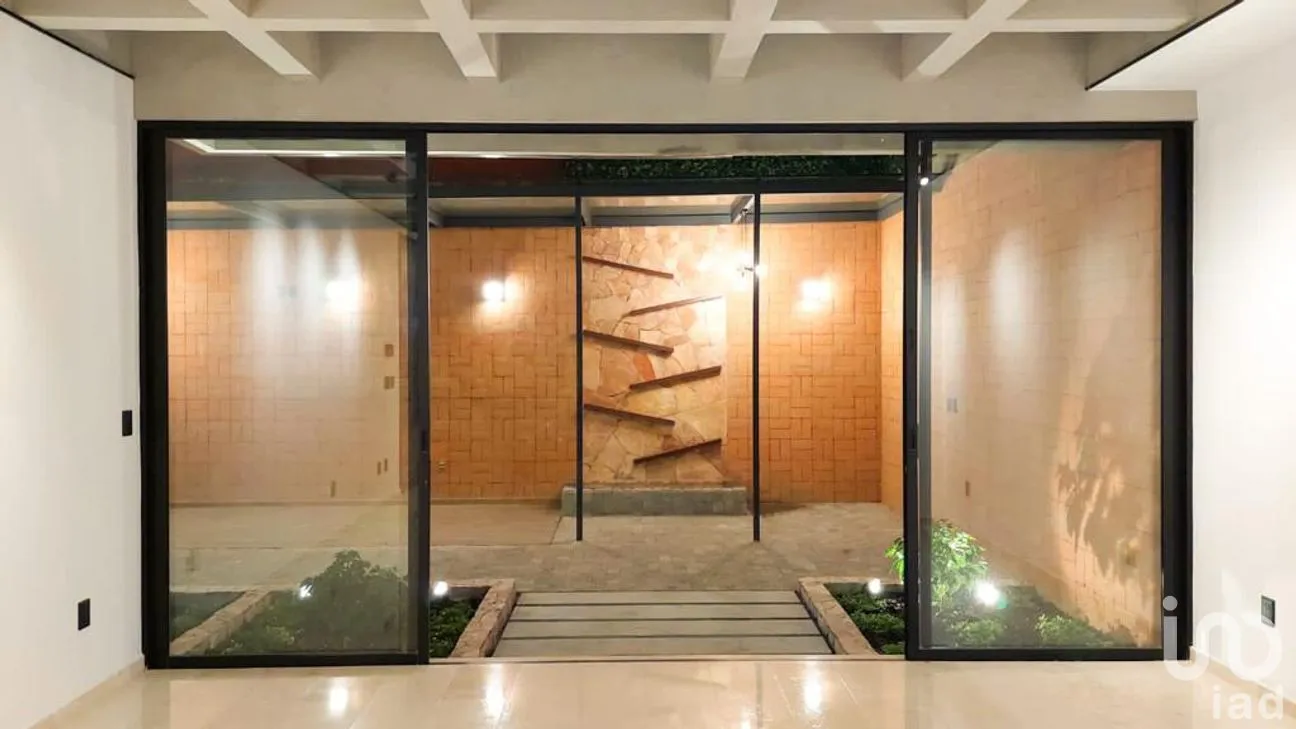 Casa en Venta en Tlalpan, Tlalpan, Ciudad de México | NEX-221510 | iad México | Foto 3 de 18