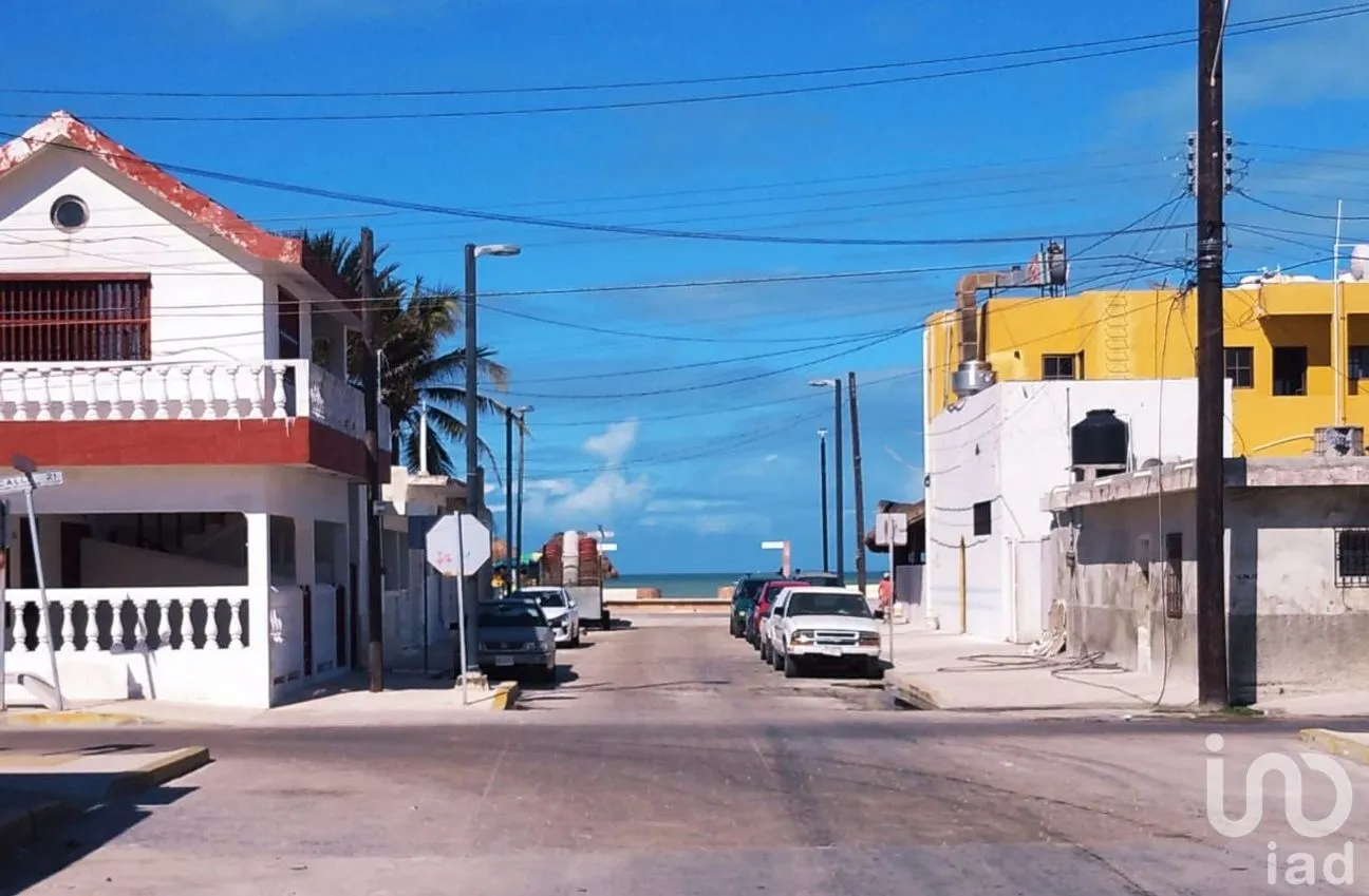Casa en Renta en Ismael Garcia, Progreso, Yucatán | NEX-38480 | iad México | Foto 3 de 24