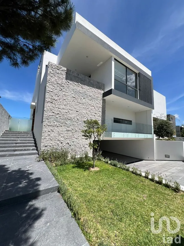 Casa en Venta en Puerta las Lomas, Zapopan, Jalisco | NEX-234341 | iad México | Foto 1 de 40