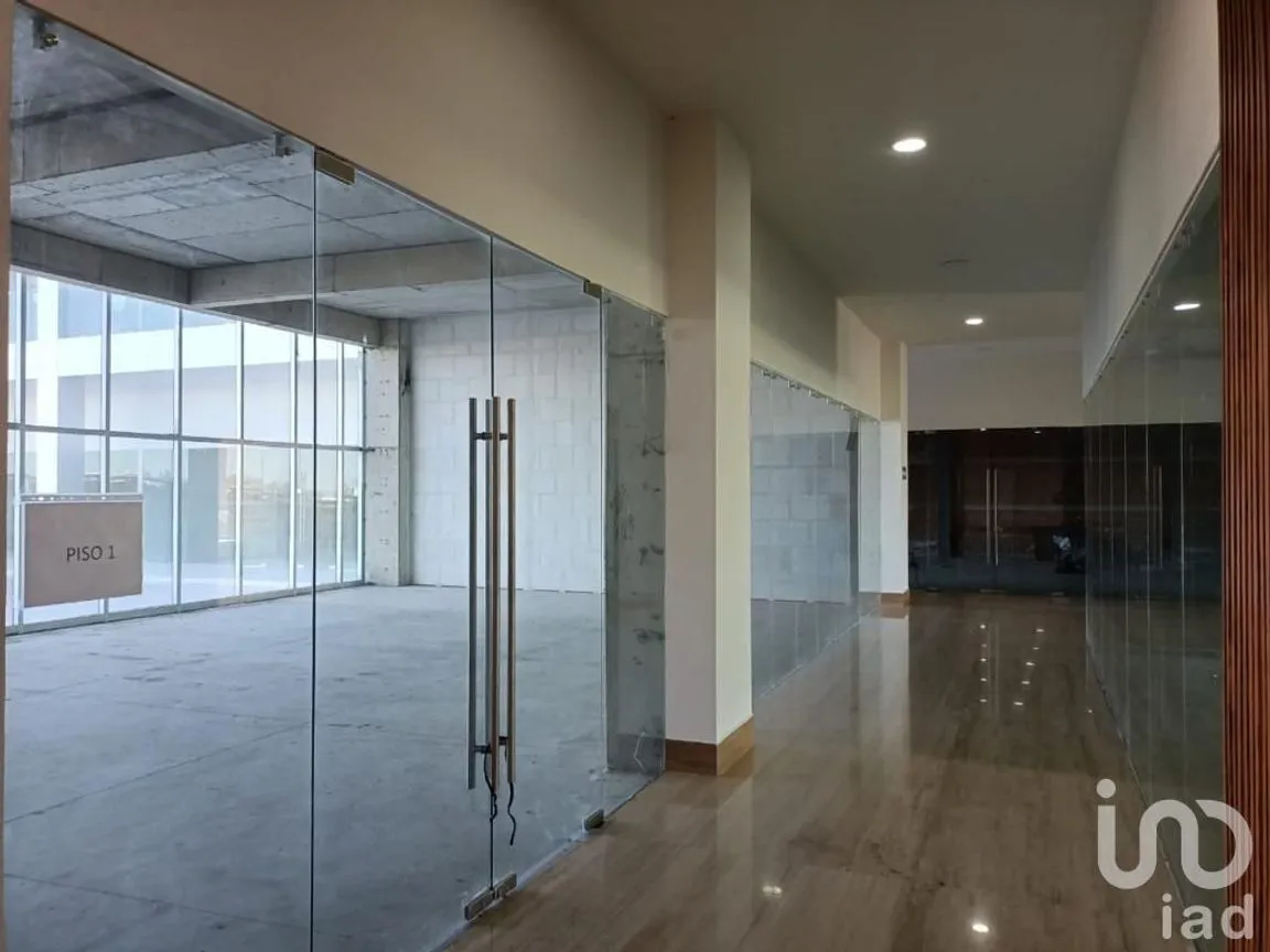 Local en Renta en El Campanario, Querétaro, Querétaro | NEX-253839 | iad México | Foto 12 de 15