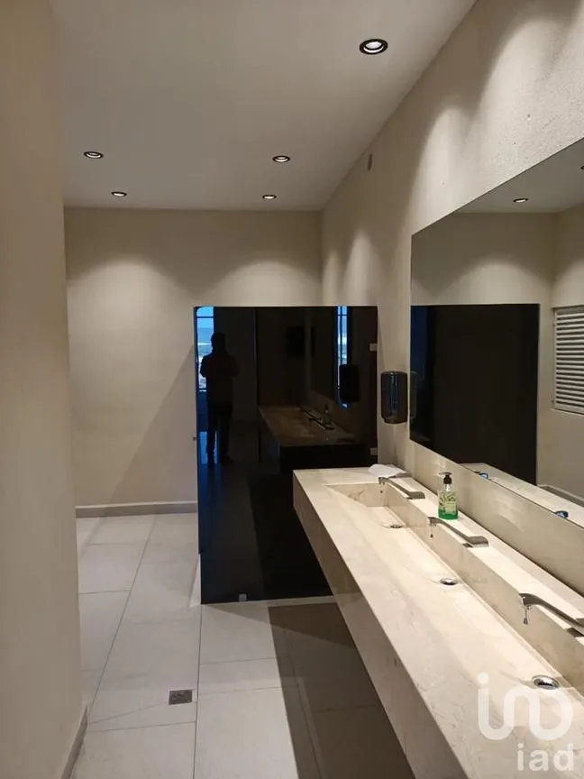 Local en Renta en El Campanario, Querétaro, Querétaro | NEX-253839 | iad México | Foto 9 de 15