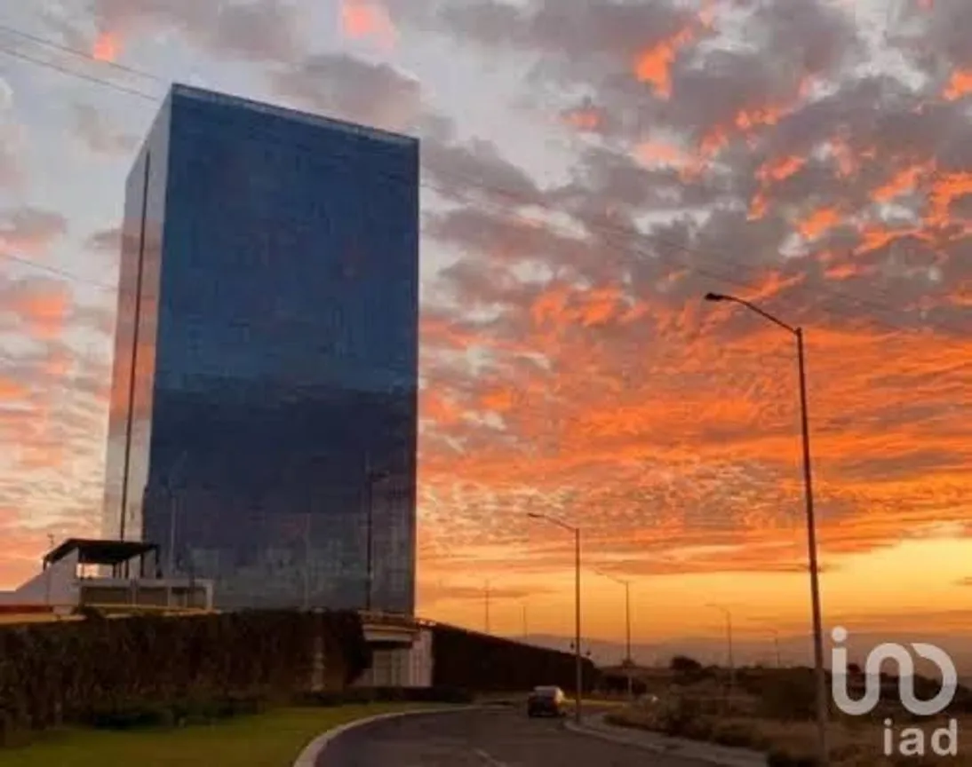 Local en Renta en El Campanario, Querétaro, Querétaro | NEX-253839 | iad México | Foto 1 de 15