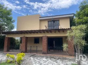 NEX-221822 - Casa en Venta, con 3 recamaras, con 3 baños, con 371 m2 de construcción en Campestre Comala, CP 28450, Colima.