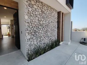 NEX-244275 - Casa en Venta, con 3 recamaras, con 3 baños, con 150 m2 de construcción en La Capacha, CP 28613, Colima.