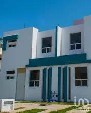 NEX-296409 - Casa en Venta, con 2 recamaras, con 2 baños, con 75 m2 de construcción.