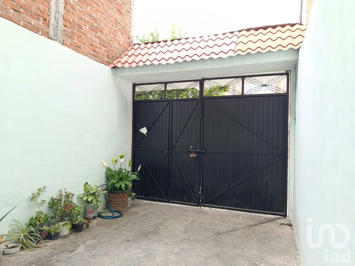 Casa en Venta en Profesor Jesús Romero Flores, Morelia, Michoacán de Ocampo | NEX-298560 | iad México | Foto 3 de 28