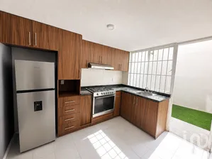 NEX-302222 - Casa en Venta, con 3 recamaras, con 1 baño, con 88 m2 de construcción.
