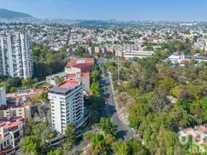 NEX-262445 - Departamento en Venta, con 3 recamaras, con 2 baños, con 260 m2 de construcción.