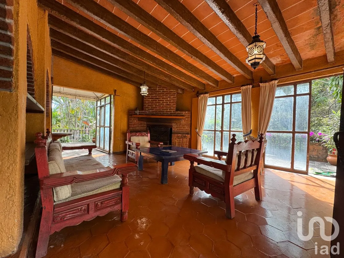 Casa en Venta en Santo Domingo, Tepoztlán, Morelos | NEX-240915 | iad México | Foto 2 de 18