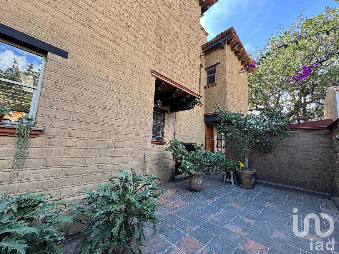 Casa en Venta en Del Rosario, Tlayacapan, Morelos | NEX-241561 | iad México | Foto 3 de 12