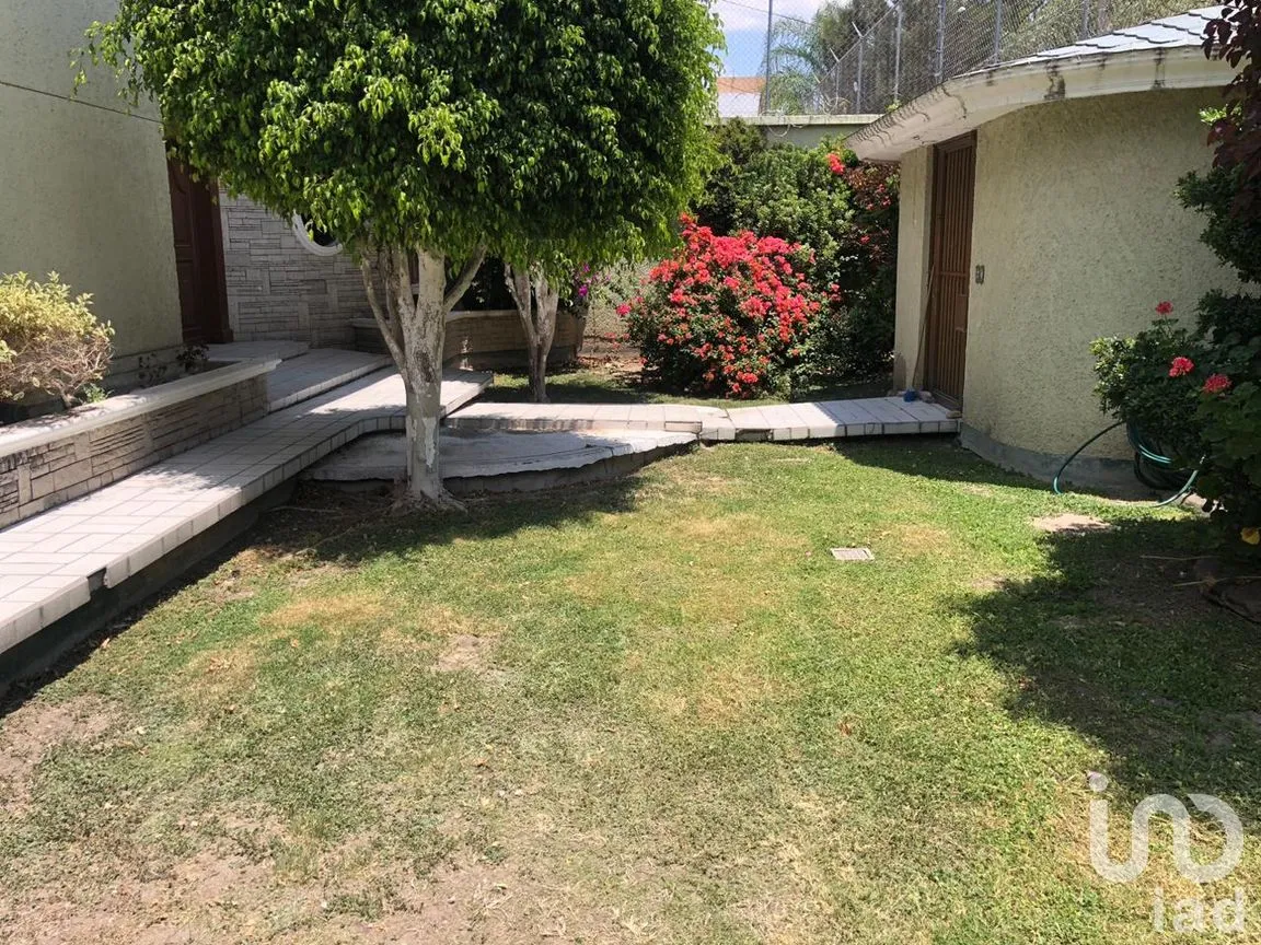 Casa en Venta en Las Arboledas, Celaya, Guanajuato | NEX-238998 | iad México | Foto 2 de 54