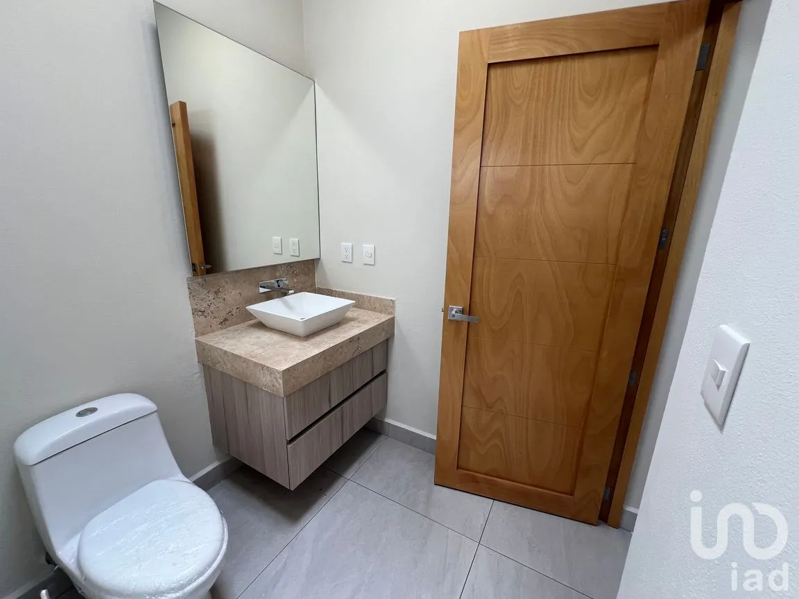 Casa en Venta en Balcones de Juriquilla, Querétaro, Querétaro | NEX-306032 | iad México | Foto 19 de 68