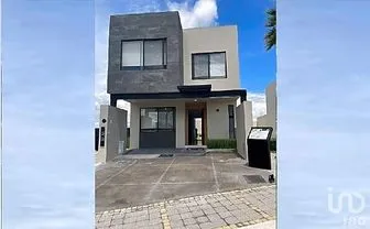 NEX-237676 - Casa en Venta, con 3 recamaras, con 3 baños, con 150 m2 de construcción.