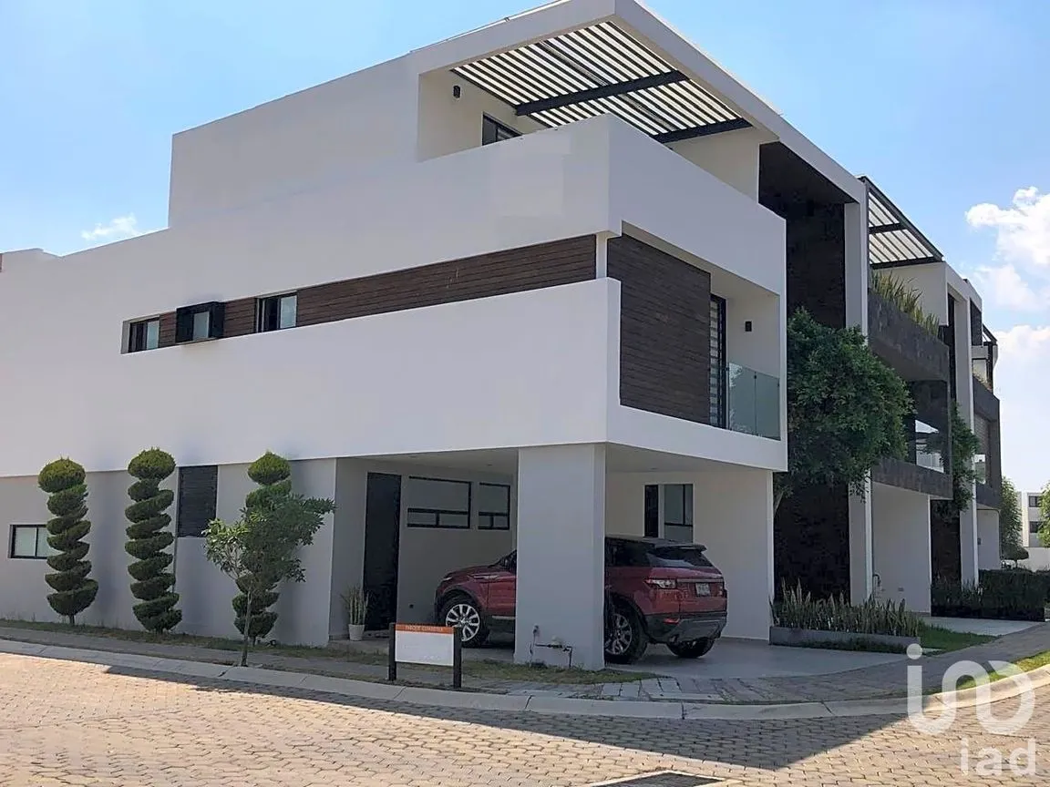 Casa en Venta en Lomas de Angelópolis II, San Andrés Cholula, Puebla | NEX-250017 | iad México | Foto 2 de 10