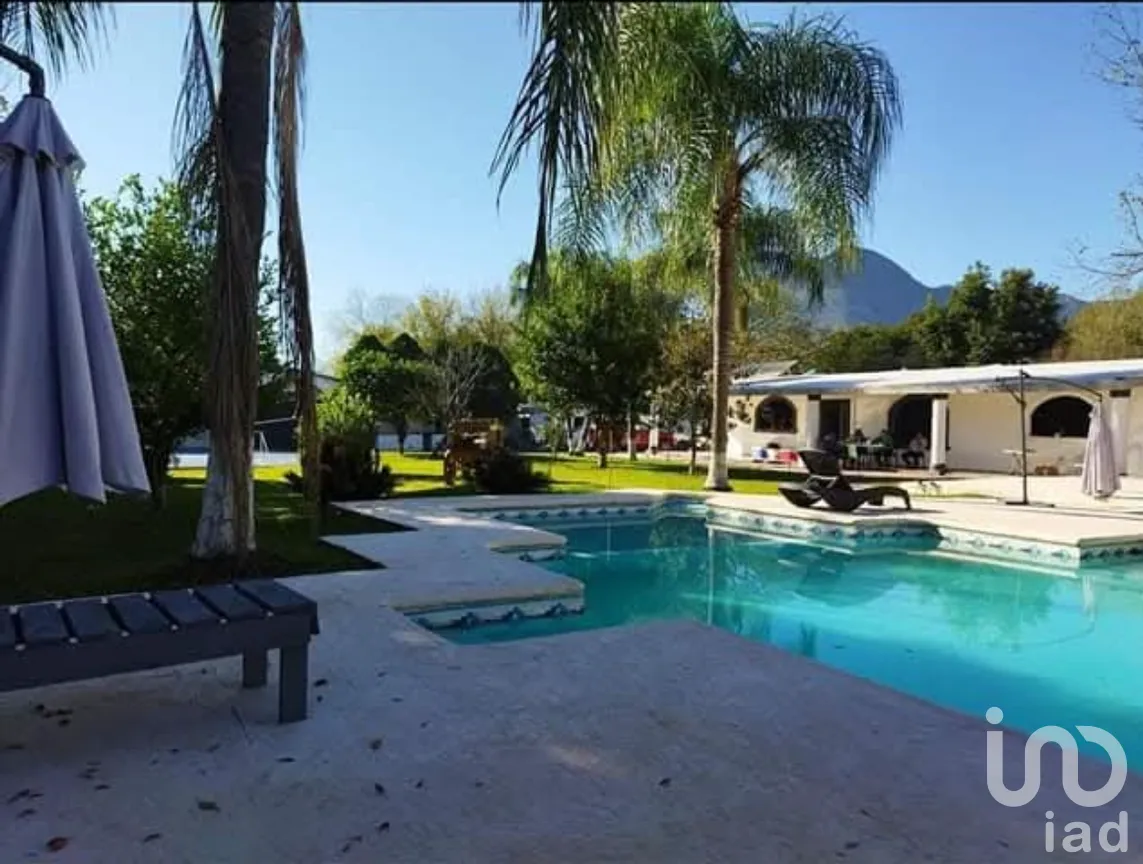 Casa en Venta en Bosques de la Silla (Santa Ana de Abajo), Juárez, Nuevo León | NEX-265926 | iad México | Foto 3 de 10