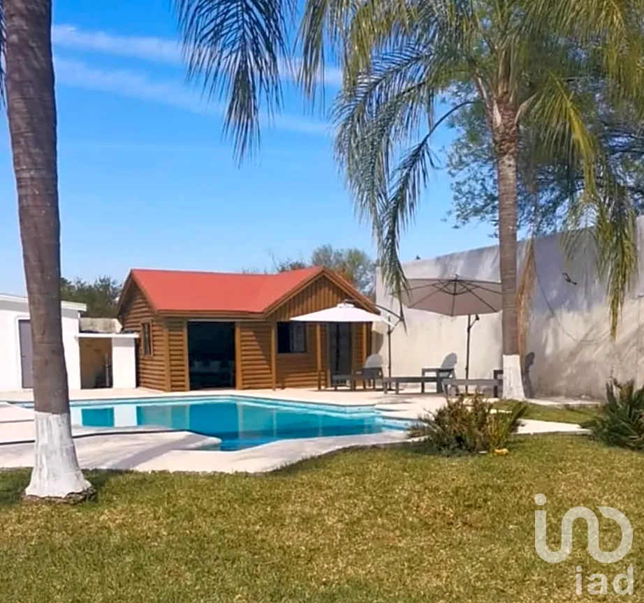 Casa en Venta en Bosques de la Silla (Santa Ana de Abajo), Juárez, Nuevo León | NEX-265926 | iad México | Foto 9 de 10