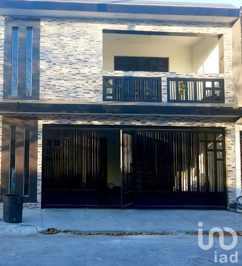 Casa en Venta en Jardines de San Patricio, Apodaca, Nuevo León | NEX-254050 | iad México | Foto 1 de 9