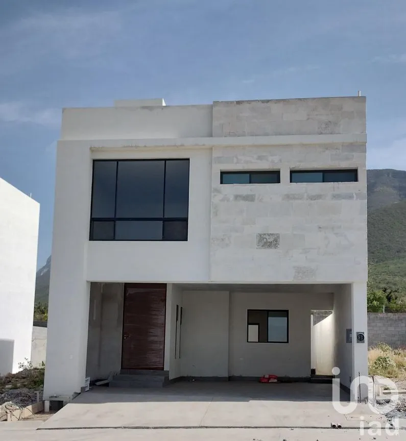 Casa en Venta en Solana Residencial, García, Nuevo León | NEX-254244 | iad México | Foto 1 de 6