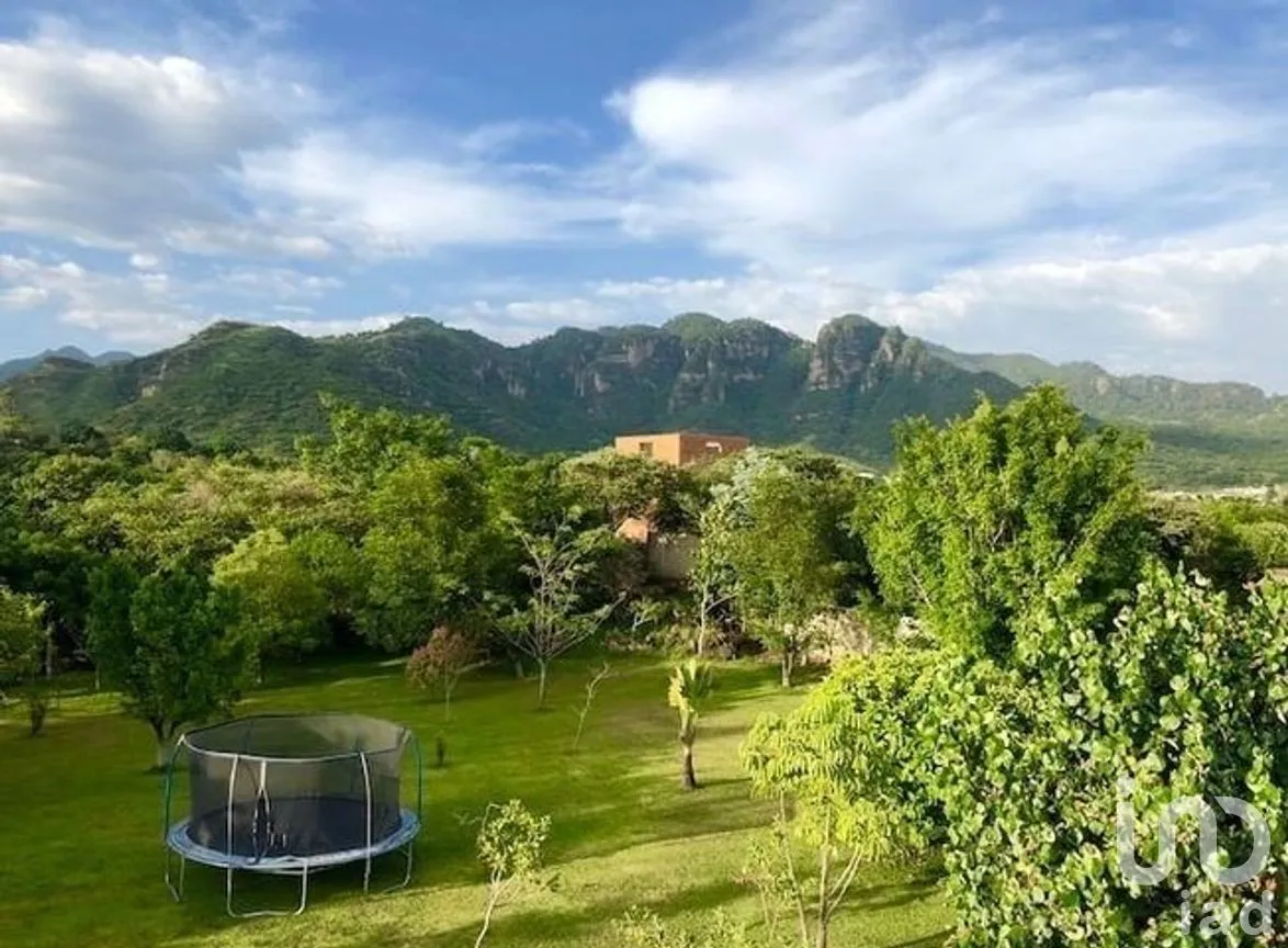 Casa en Venta en Jalmolonga, Malinalco, México | NEX-213731 | iad México | Foto 3 de 15