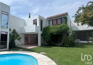 NEX-242830 - Casa en Renta, con 2 recamaras, con 1 baño, con 120 m2 de construcción en Bellavista, CP 62140, Morelos.