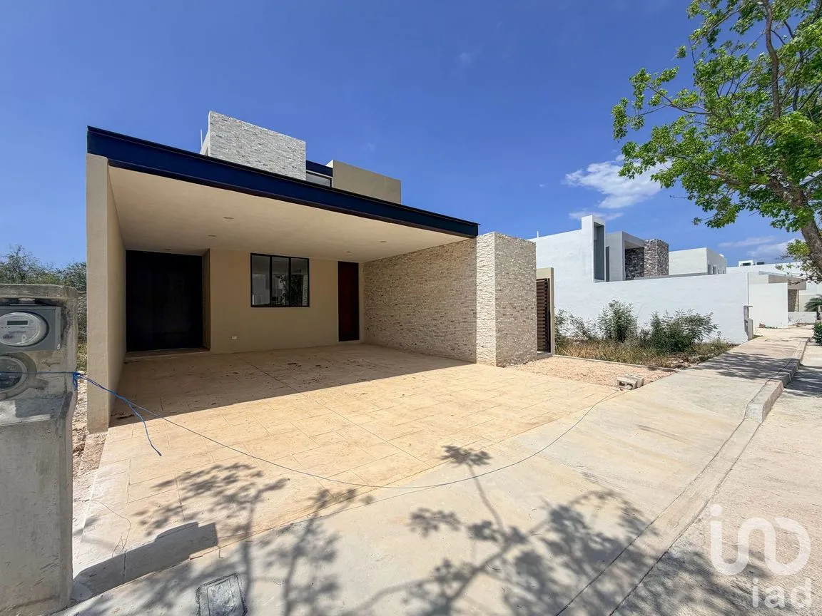 Casa en Venta en Xcanatún, Mérida, Yucatán | NEX-244496 | iad México | Foto 2 de 15