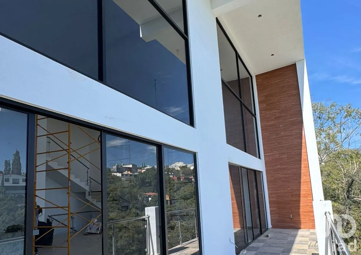 Casa en Venta en Lomas de Tetela, Cuernavaca, Morelos | NEX-263825 | iad México | Foto 3 de 15