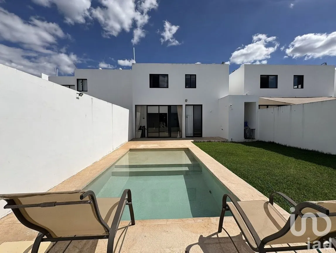 Casa en Venta en Vega del Mayab, Conkal, Yucatán | NEX-285856 | iad México | Foto 1 de 13