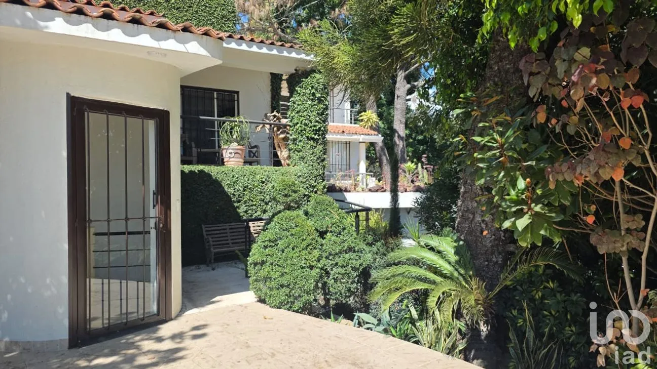 Casa en Venta en Rancho Cortes, Cuernavaca, Morelos | NEX-285867 | iad México | Foto 2 de 15