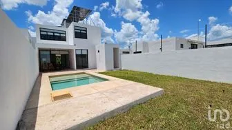 NEX-287282 - Casa en Venta, con 3 recamaras, con 3 baños, con 176 m2 de construcción.