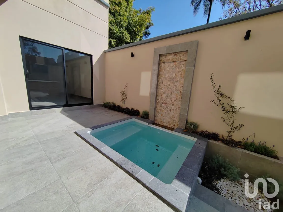 Casa en Venta en Acapatzingo, Cuernavaca, Morelos | NEX-287460 | iad México | Foto 2 de 19