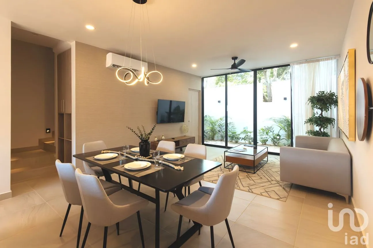 Casa en Venta en Cholul, Mérida, Yucatán | NEX-301704 | iad México | Foto 1 de 12