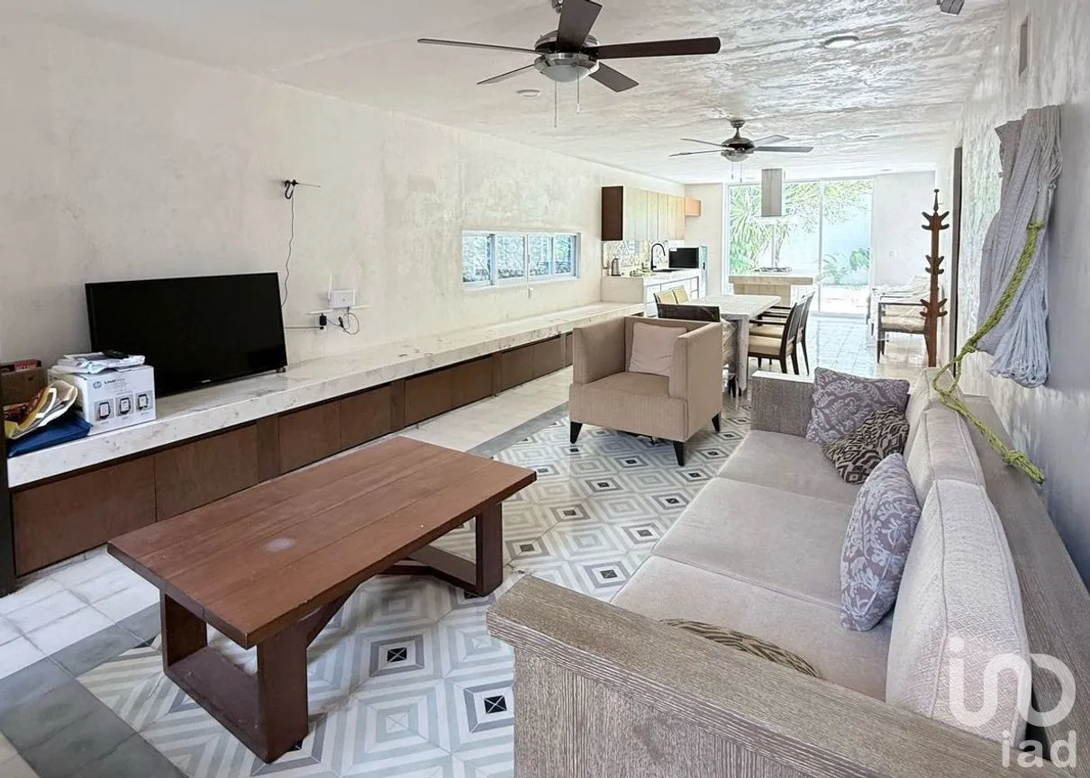 Casa en Venta en Mérida Centro, Mérida, Yucatán | NEX-301722 | iad México | Foto 2 de 14