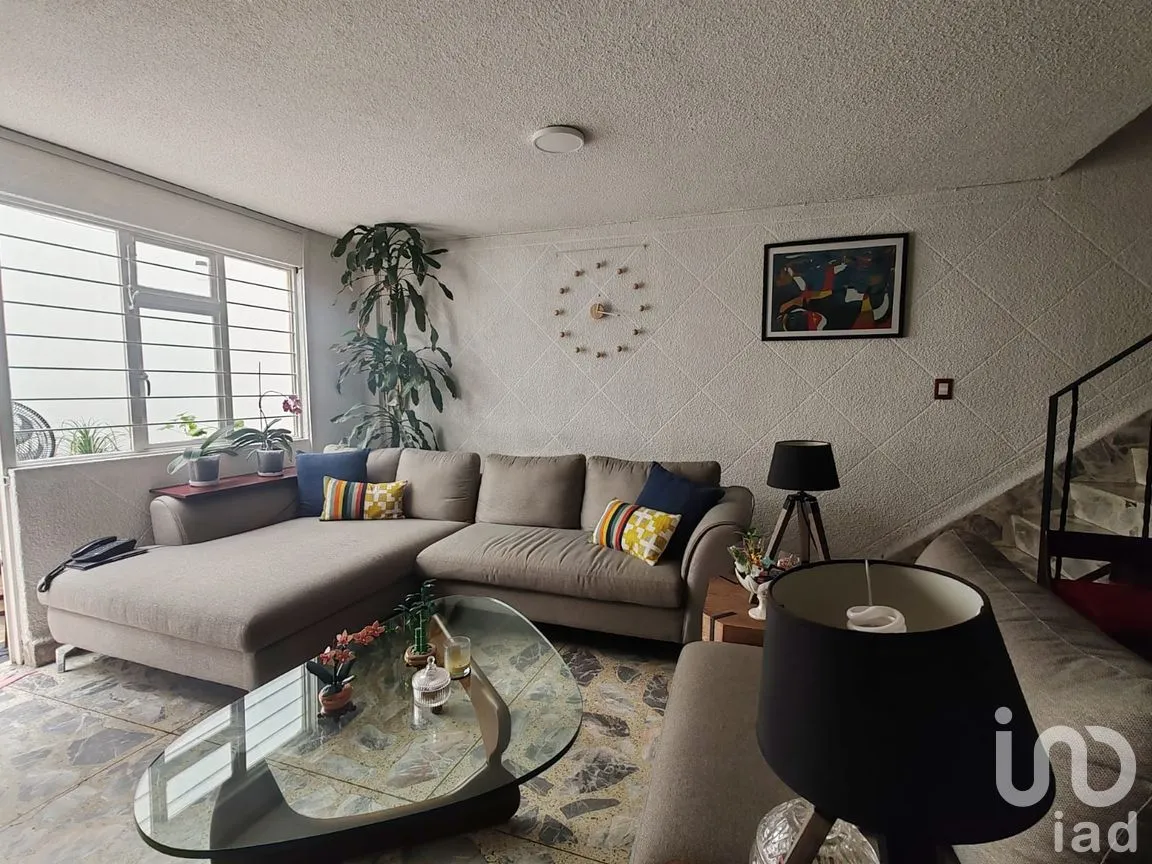 Casa en Venta en Juventino Rosas, Iztacalco, Ciudad de México | NEX-248964 | iad México | Foto 2 de 32