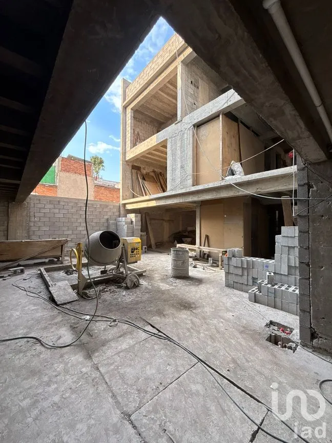 Casa en Venta en Mixcoac, Benito Juárez, Ciudad de México | NEX-251950 | iad México | Foto 3 de 14