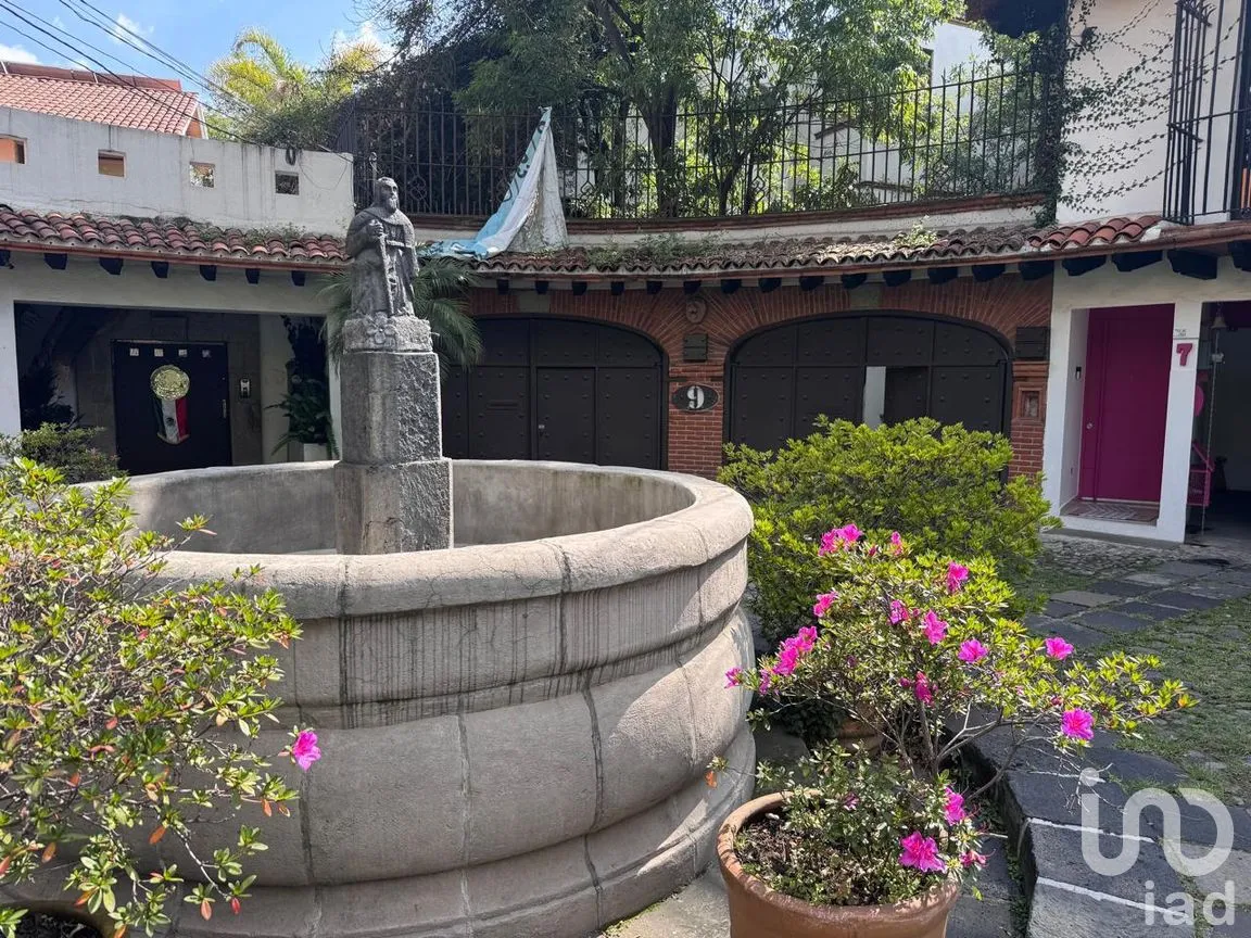 Casa en Venta en Tlacopac, Álvaro Obregón, Ciudad de México | NEX-259163 | iad México | Foto 1 de 25