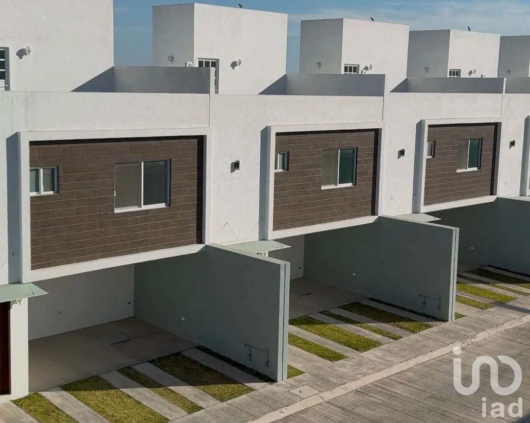 Casa en Venta en Los Héroes de Puebla, Puebla, Puebla | NEX-246326 | iad México | Foto 1 de 12