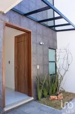 NEX-253693 - Casa en Venta, con 3 recamaras, con 2 baños, con 210 m2 de construcción.
