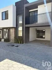 NEX-289475 - Casa en Venta, con 3 recamaras, con 2 baños, con 116 m2 de construcción en San Isidro Castillotla, CP 72498, Puebla.