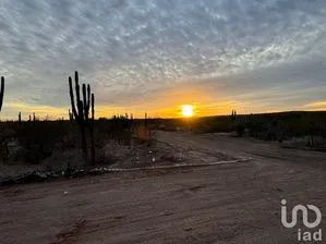NEX-254663 - Terreno en Venta en 8 de Octubre 1a Sección, CP 23080, Baja California Sur.