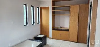 NEX-221411 - Oficina en Renta, con 1 recamara, con 1 baño, con 20 m2 de construcción en Las Águilas, CP 45080, Jalisco.