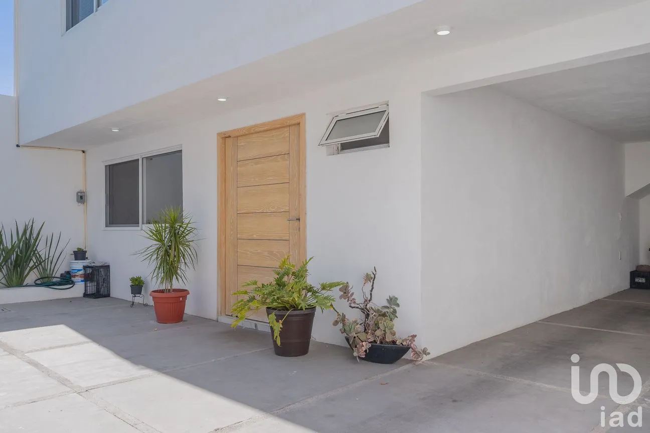 Casa en Venta en Álamos 3a Sección, Querétaro, Querétaro | NEX-235959 | iad México | Foto 2 de 32