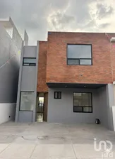 NEX-258922 - Casa en Venta, con 2 recamaras, con 2 baños, con 220 m2 de construcción.