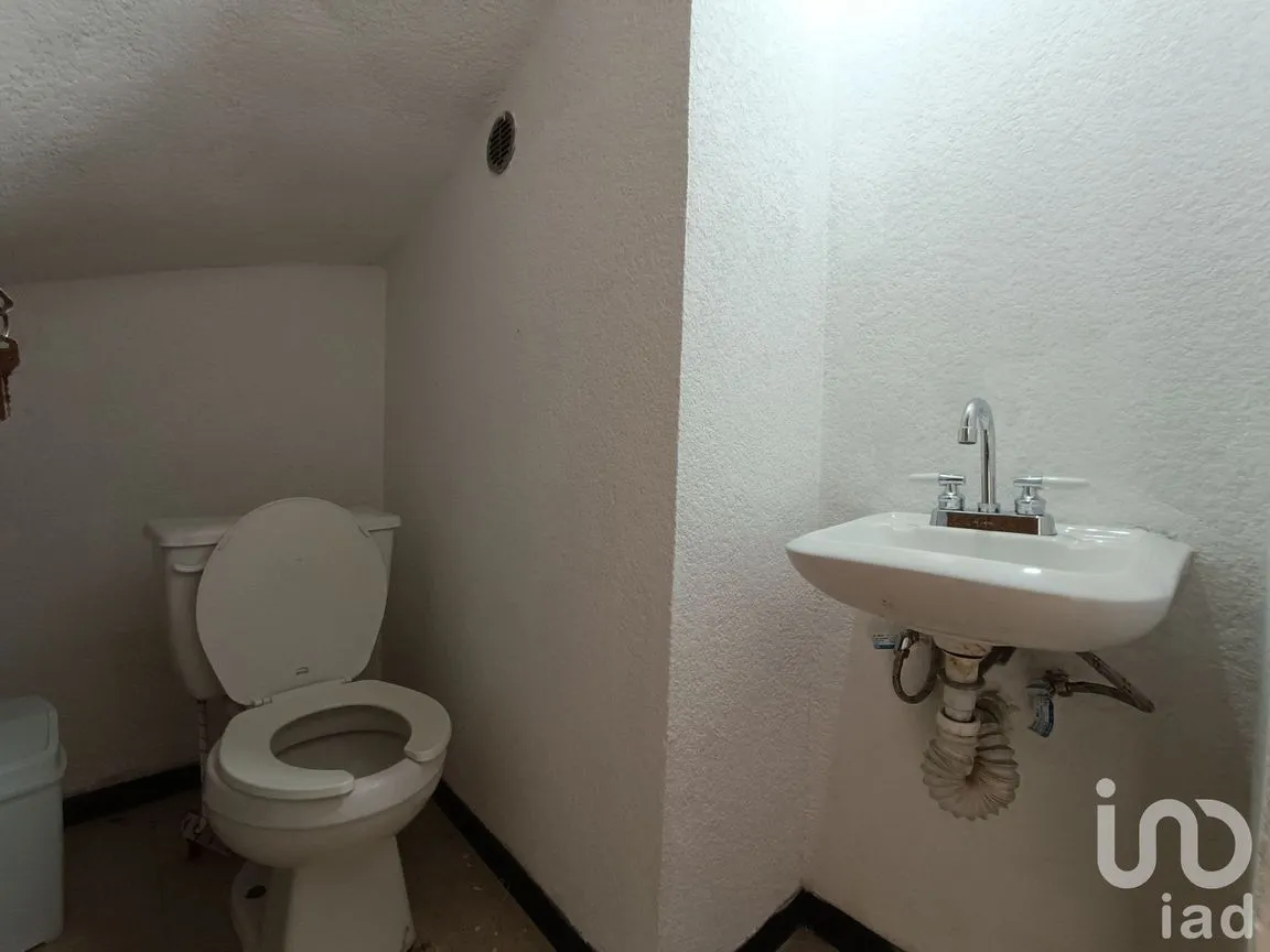 Casa en Venta en Los Héroes Ecatepec Sección V, Ecatepec de Morelos, México | NEX-238631 | iad México | Foto 5 de 26