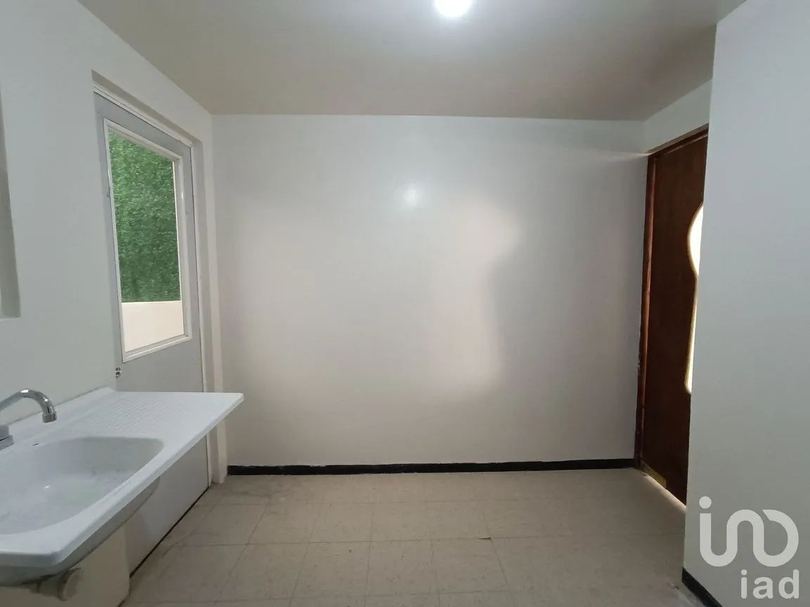 Casa en Venta en Los Héroes Ecatepec Sección V, Ecatepec de Morelos, México | NEX-238631 | iad México | Foto 6 de 26
