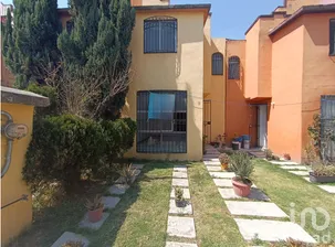 NEX-291247 - Casa en Venta, con 2 recamaras, con 1 baño, con 52 m2 de construcción en San Buenaventura, CP 56536, México.